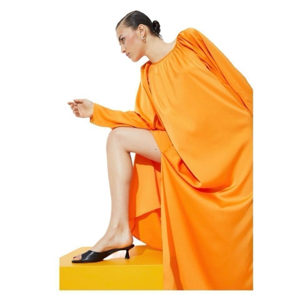 H&M Bright Orange Open-back Caftan Maxi Dress